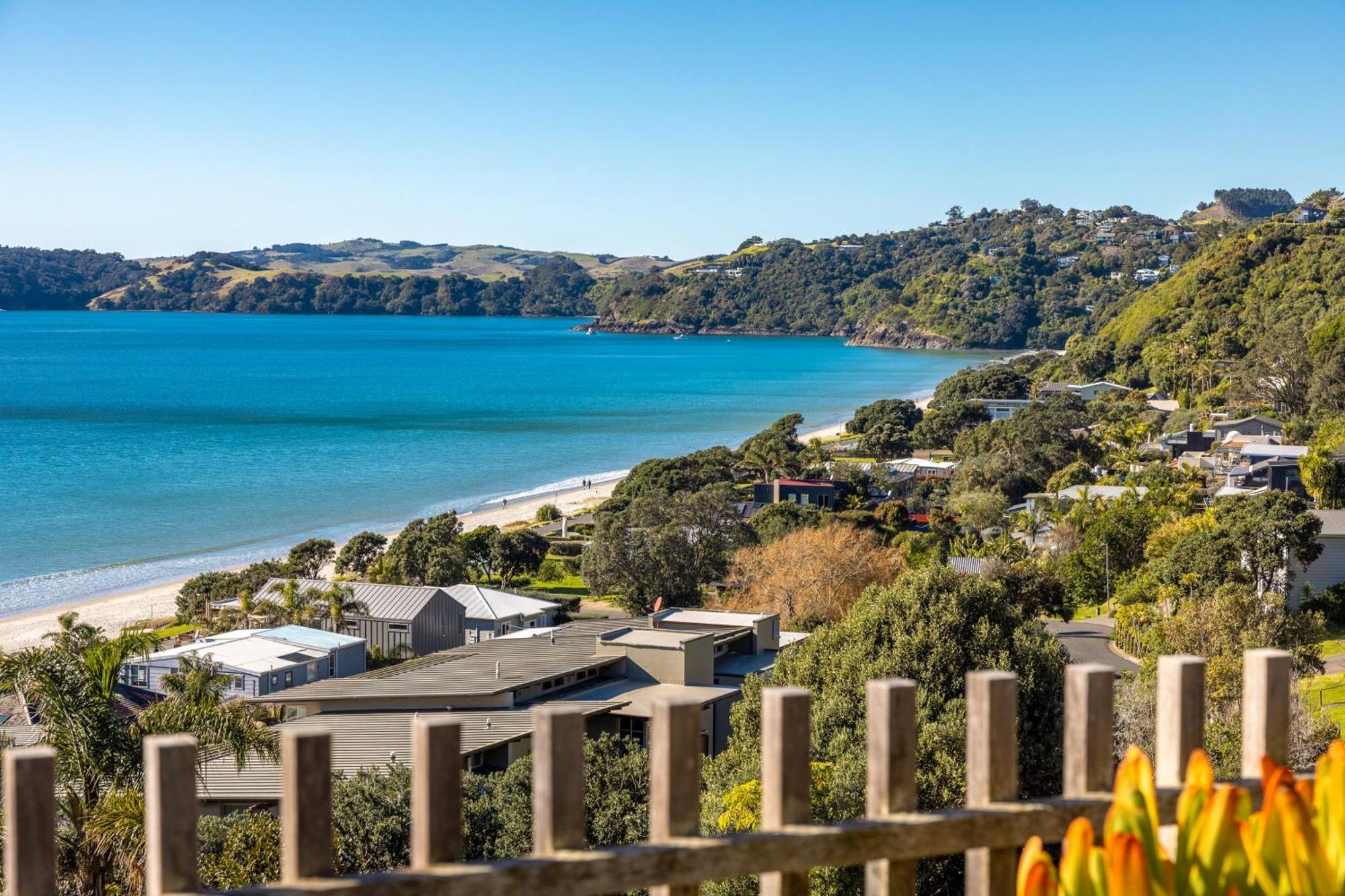 Wavesong - Stay Waiheke Onetangi Exterior photo